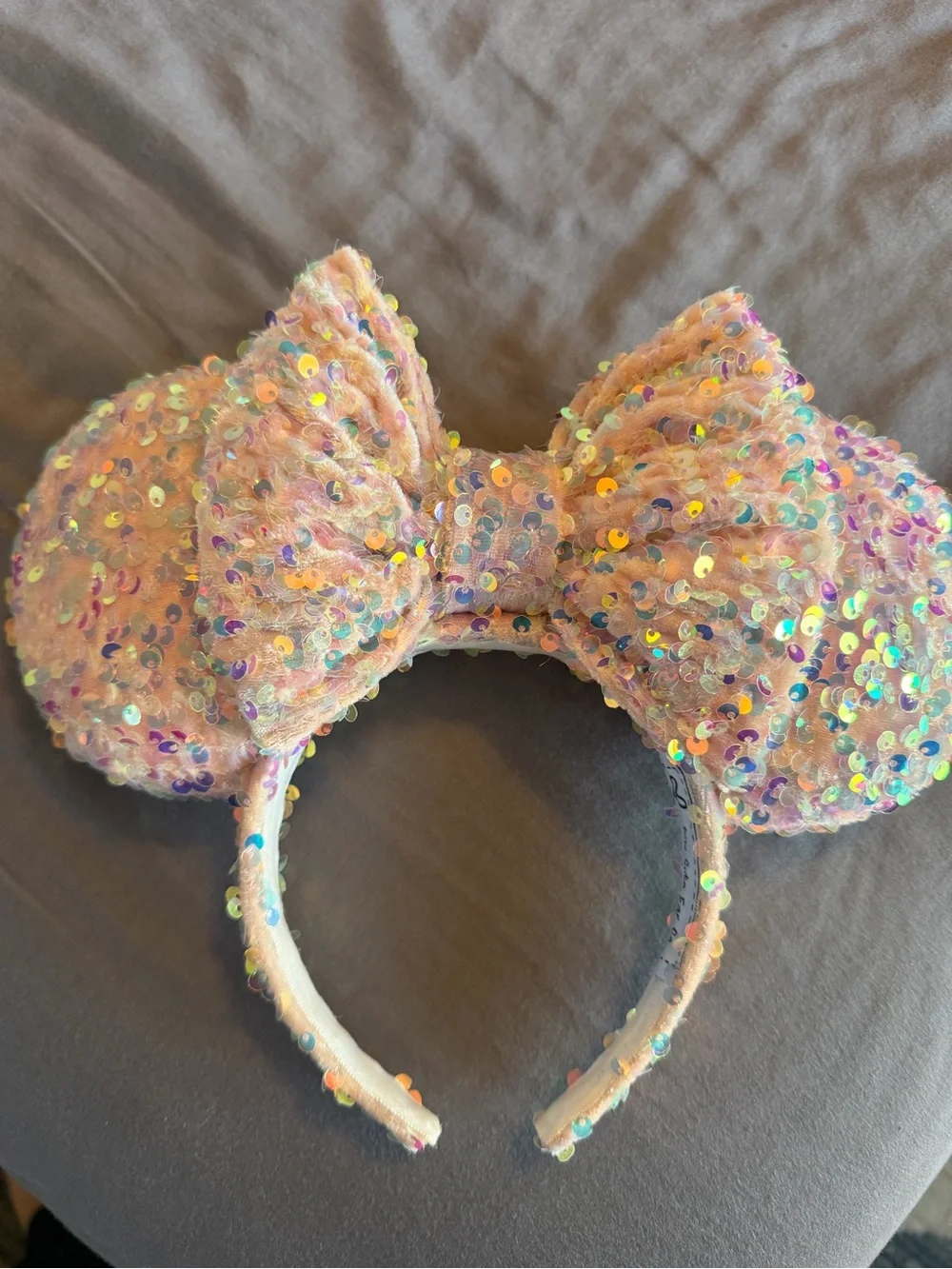 Sequin Bow Mouse Ear Headband - white shimmer